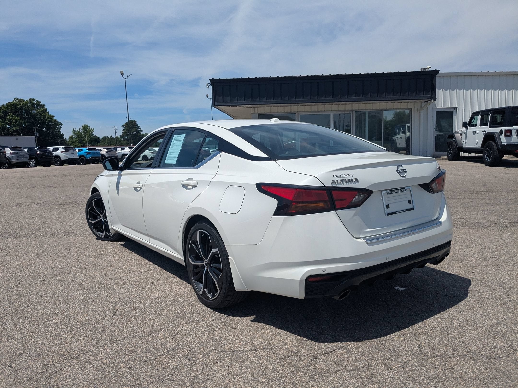 2024 Nissan Altima SR FWD
