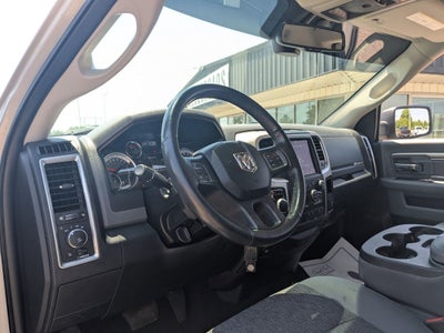 2018 RAM 1500 Big Horn Crew Cab 4x4 5'7' Box