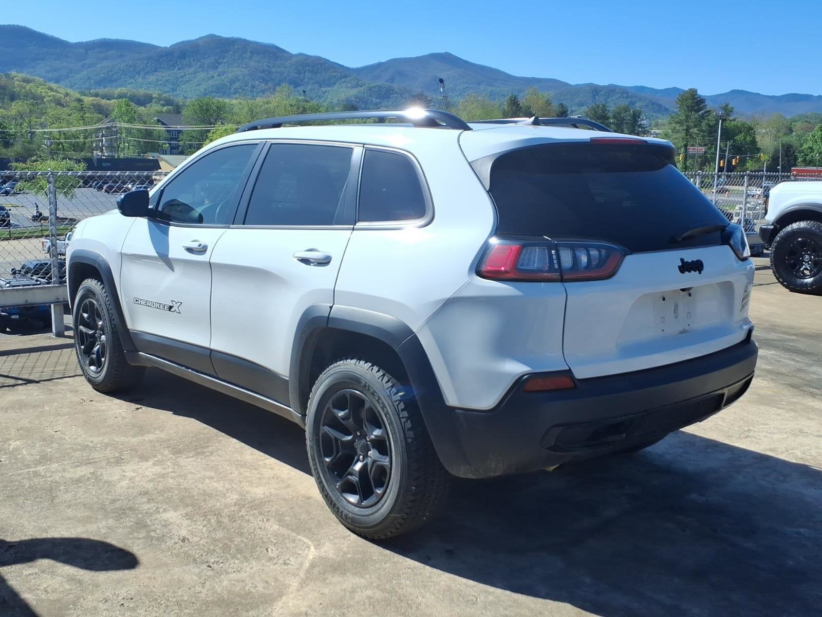 2022 Jeep Cherokee X