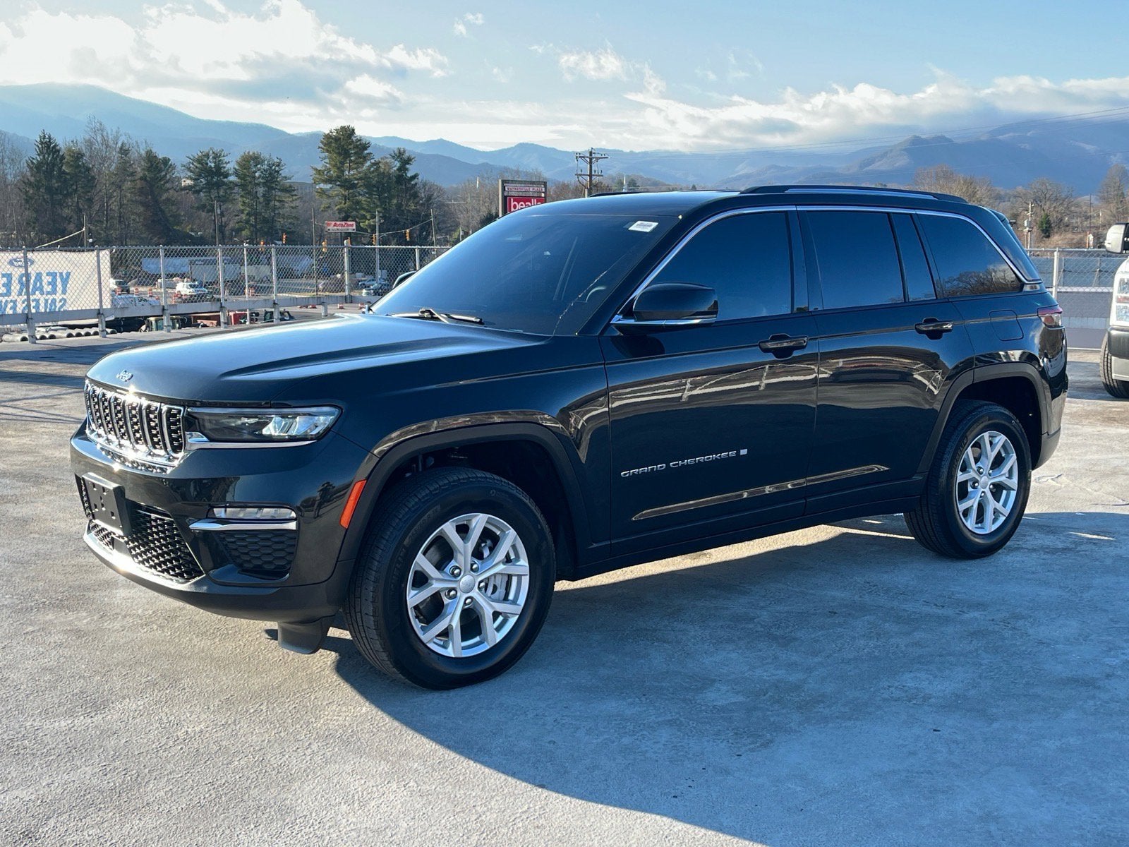 2023 Jeep Grand Cherokee Limited