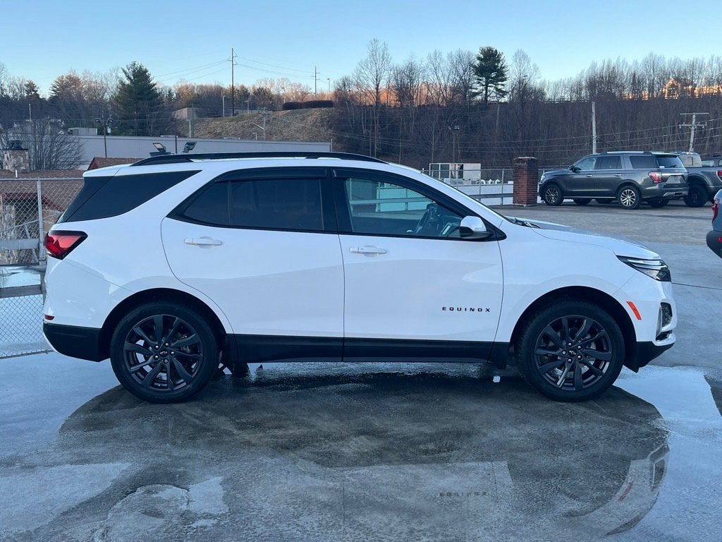 2023 Chevrolet Equinox RS