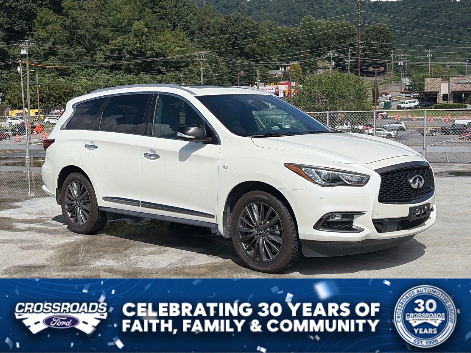 2020 INFINITI QX60 LUXE