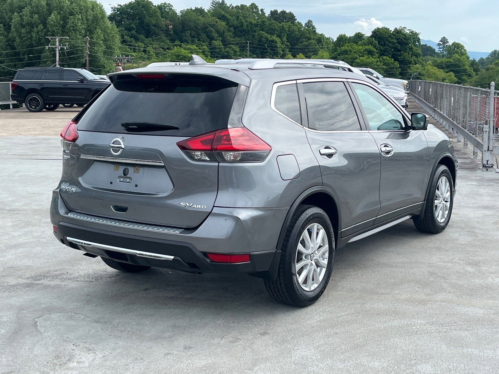 2018 Nissan Rogue SV