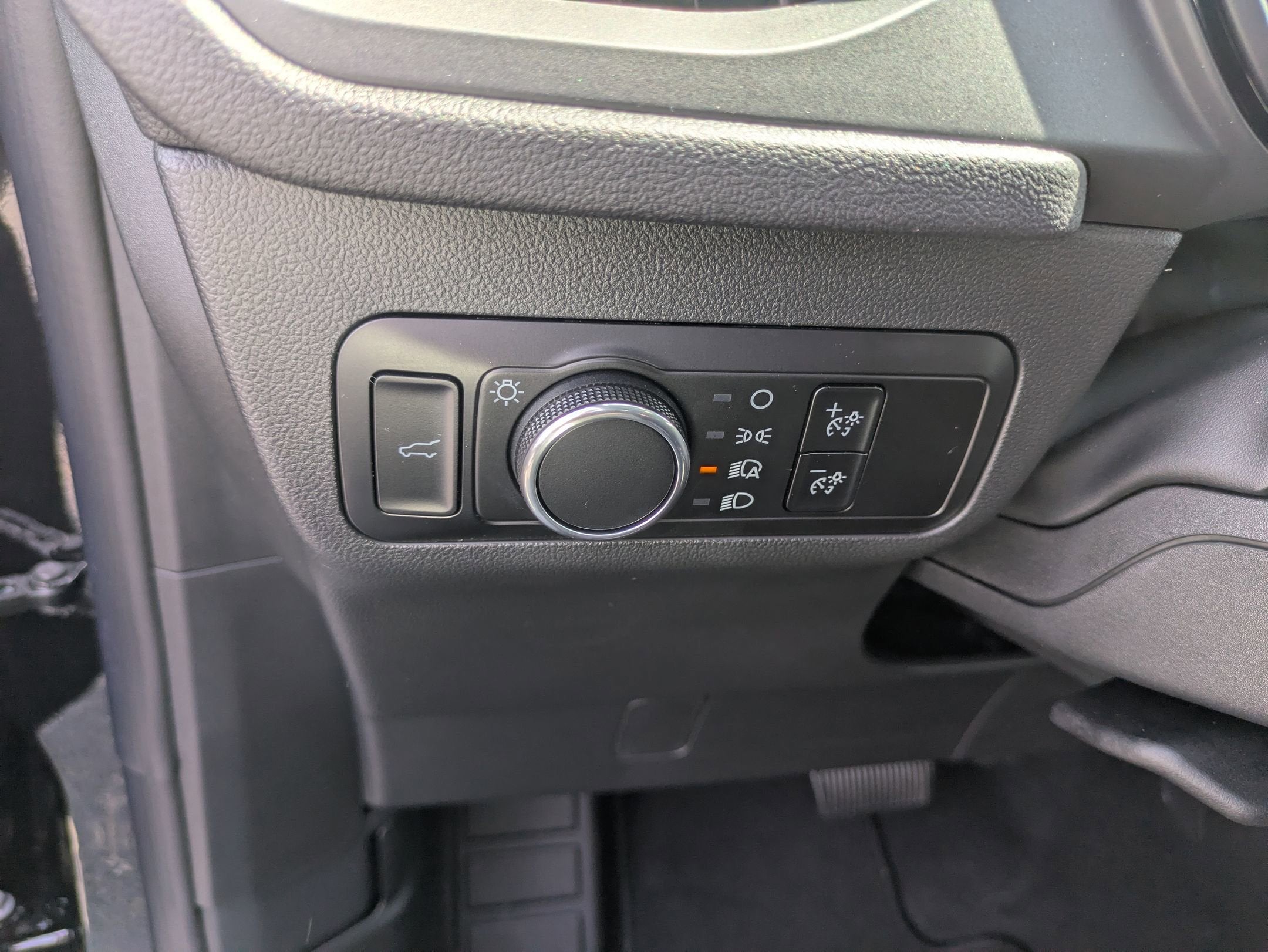 2025 Ford Escape ST-Line - Crossroads Courtesy Demo