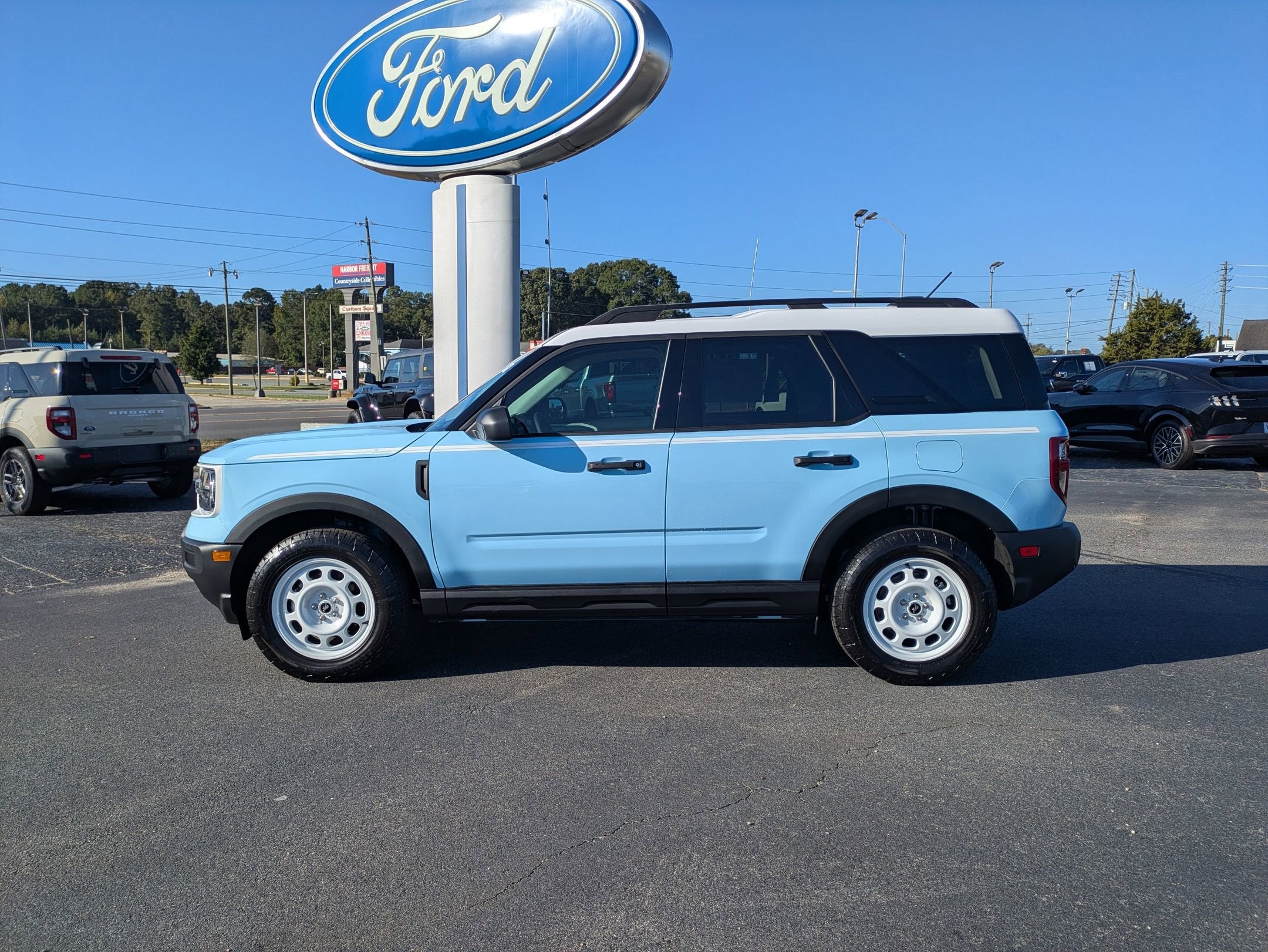 2025 Ford Bronco Sport Heritage