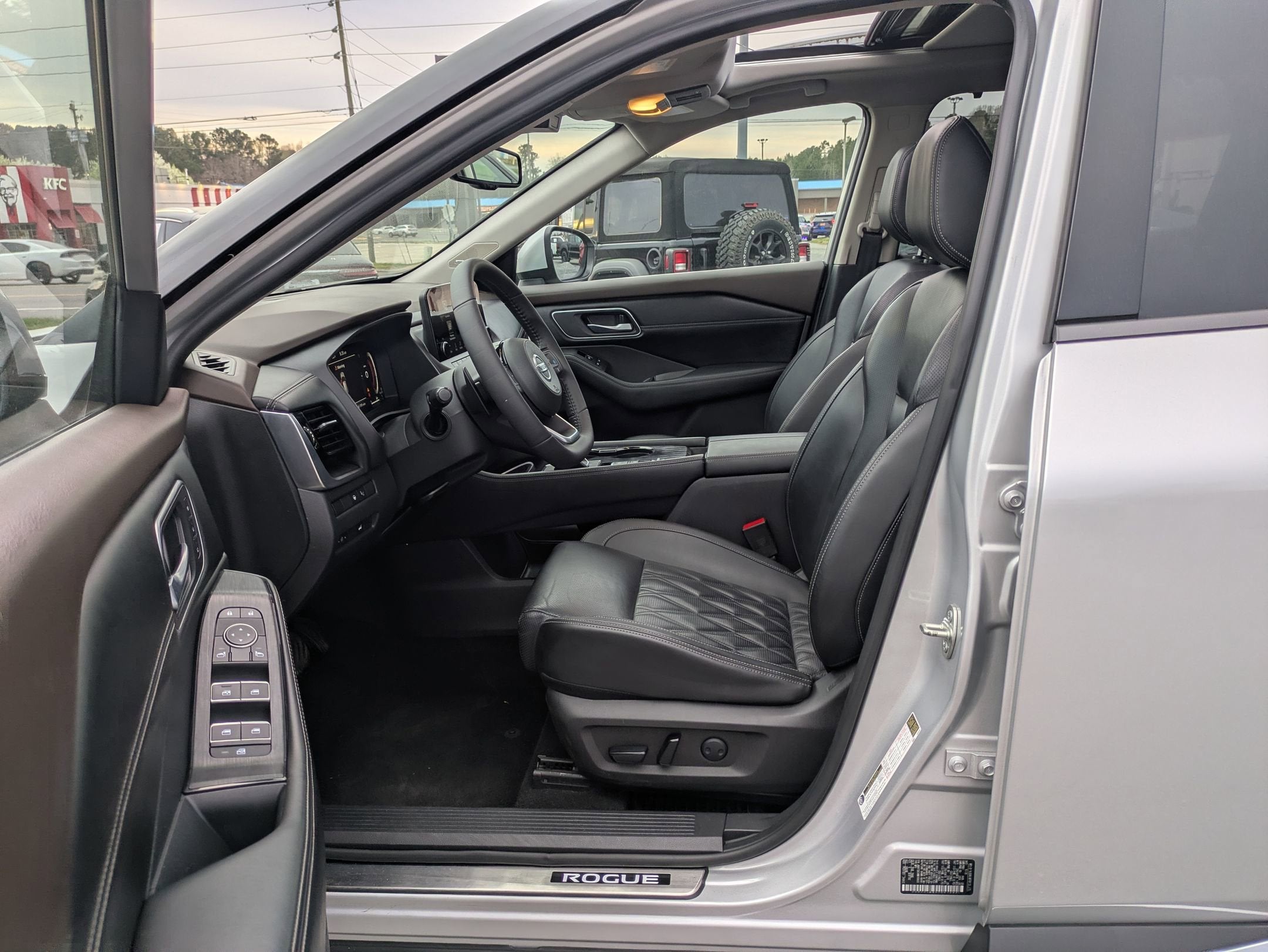 2021 Nissan Rogue Platinum