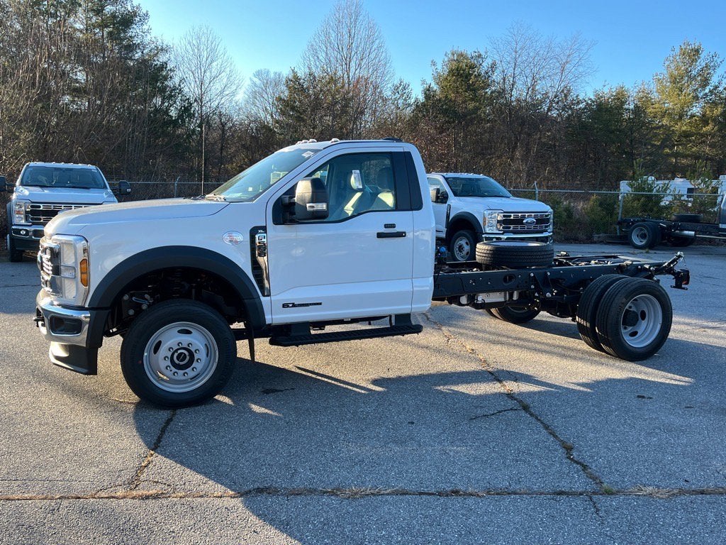 2026 Ford Super Duty F-550 DRW XL DRW