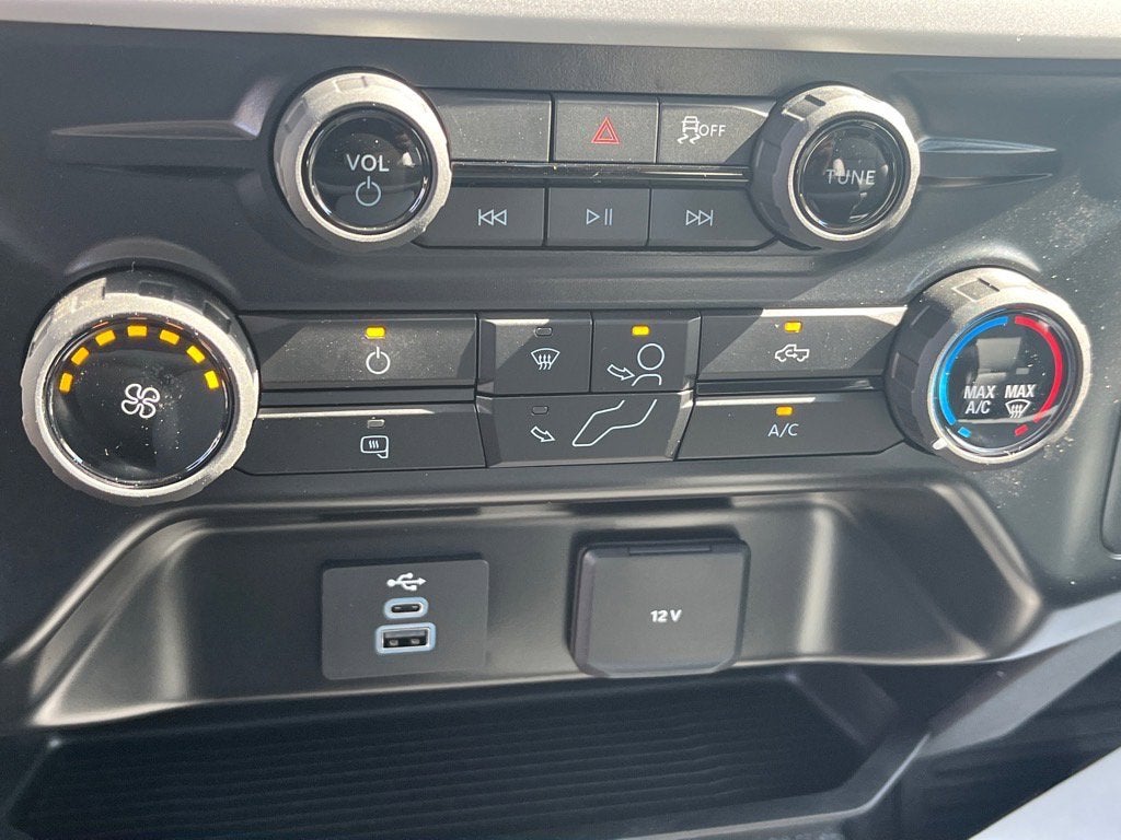 2026 Ford Super Duty F-550 DRW XL DRW