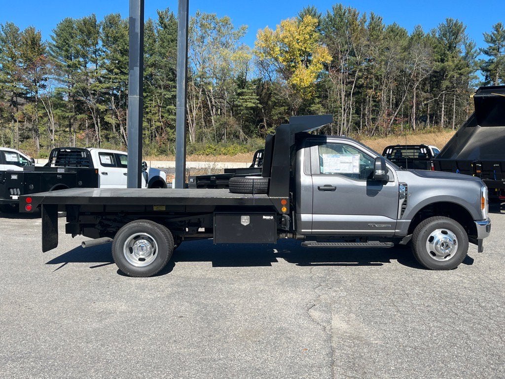 2025 Ford Super Duty F-350 DRW XL