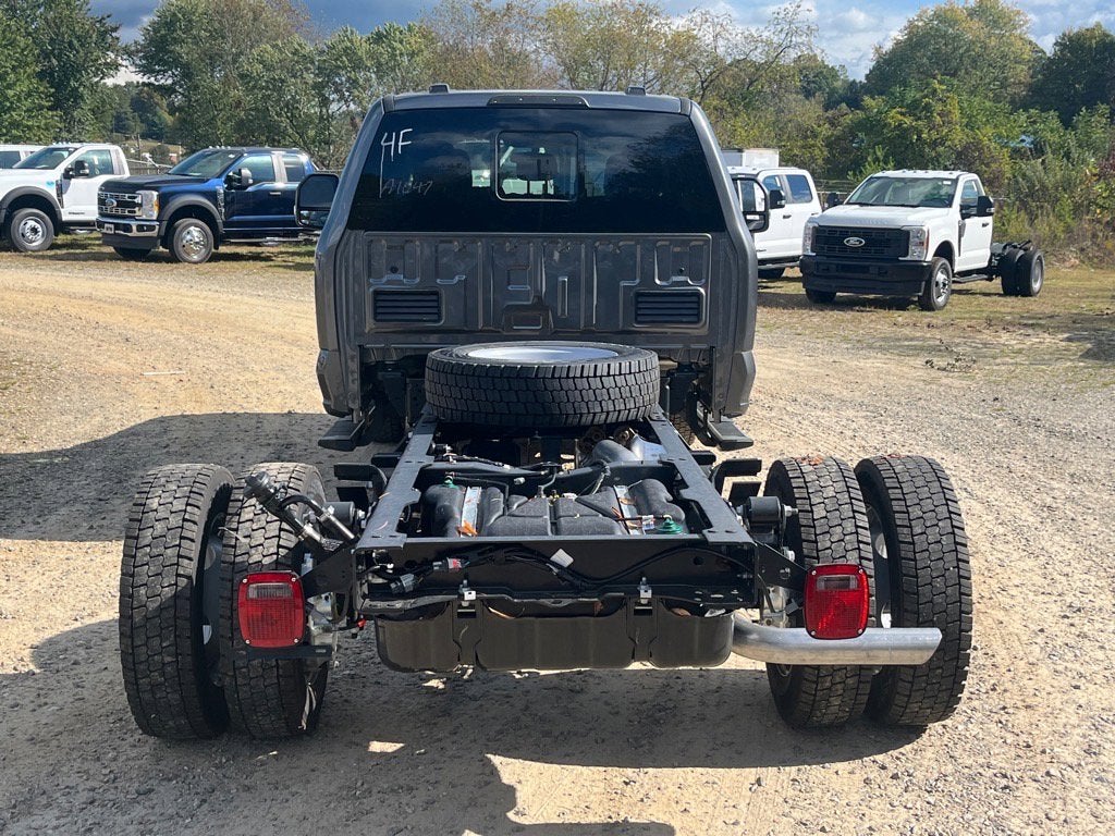 2026 Ford Super Duty F-550 DRW XL DRW