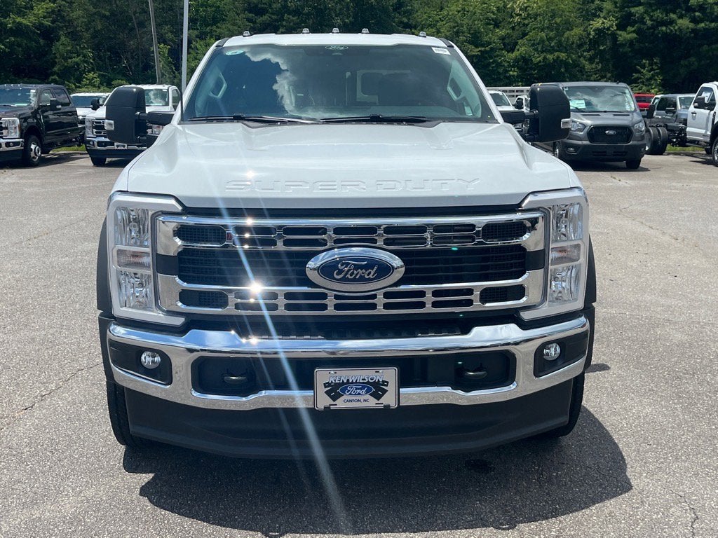 2025 Ford Super Duty F-550 DRW XL DRW