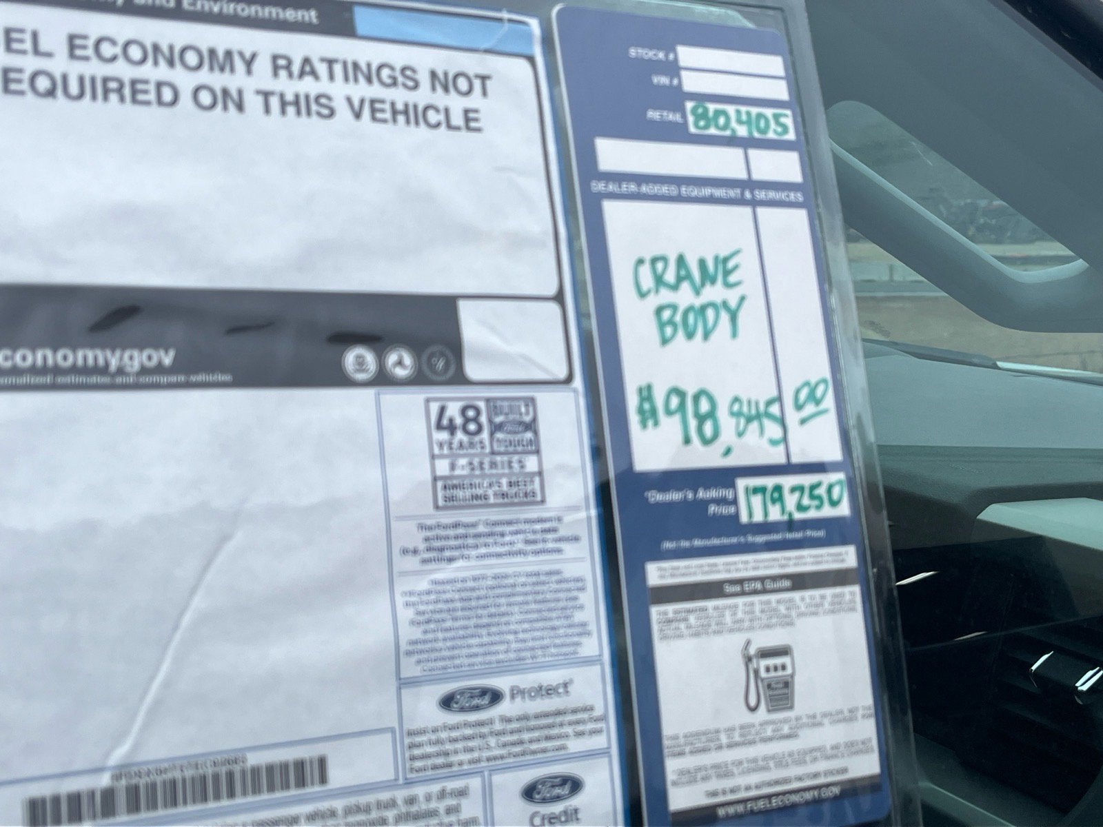 2026 Ford Super Duty F-550 DRW XL