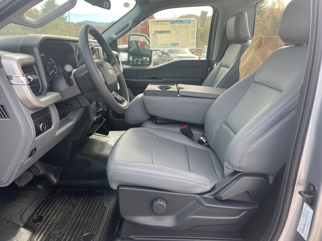 2026 Ford Super Duty F-450 DRW XL DRW
