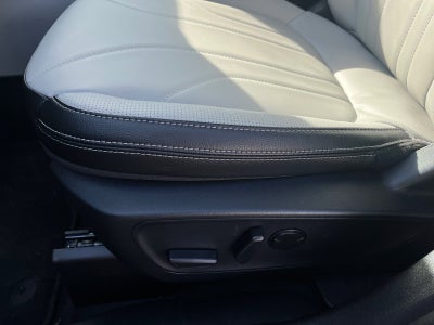 2026 Ford Escape Platinum