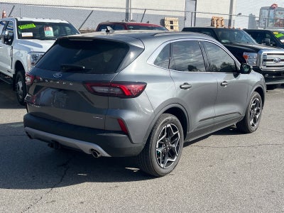 2026 Ford Escape Platinum