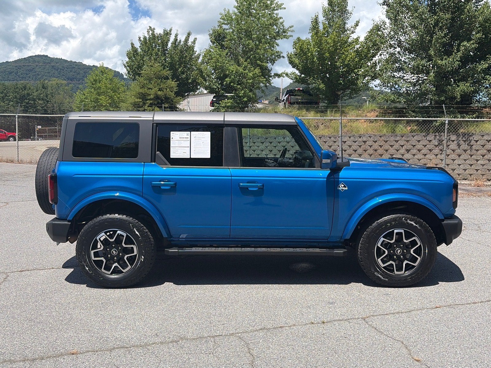 2023 Ford Bronco Outer Banks Advanced