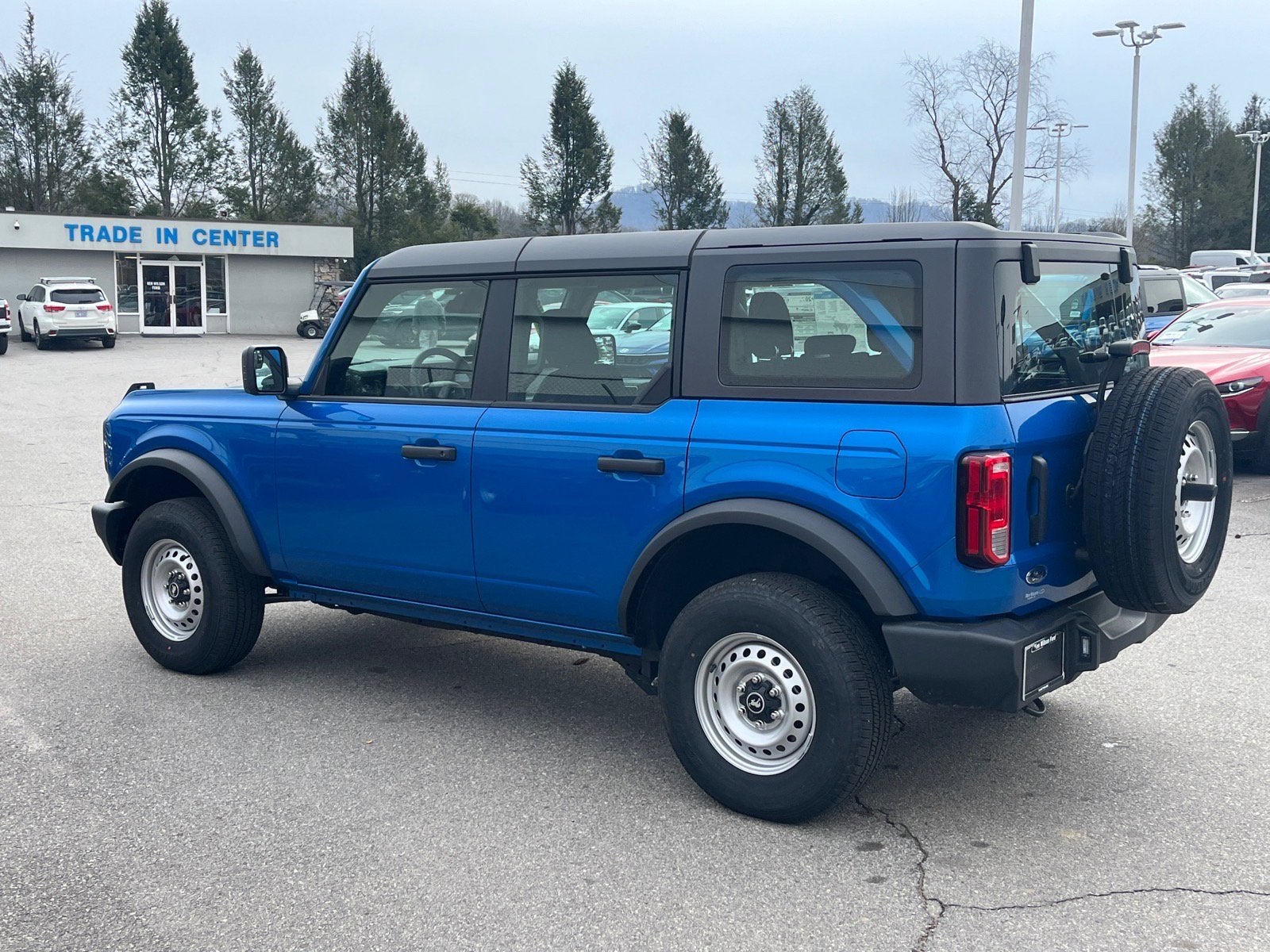 2025 Ford Bronco Base
