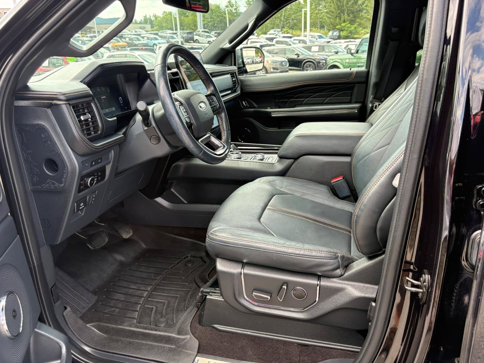 2023 Ford Expedition Platinum