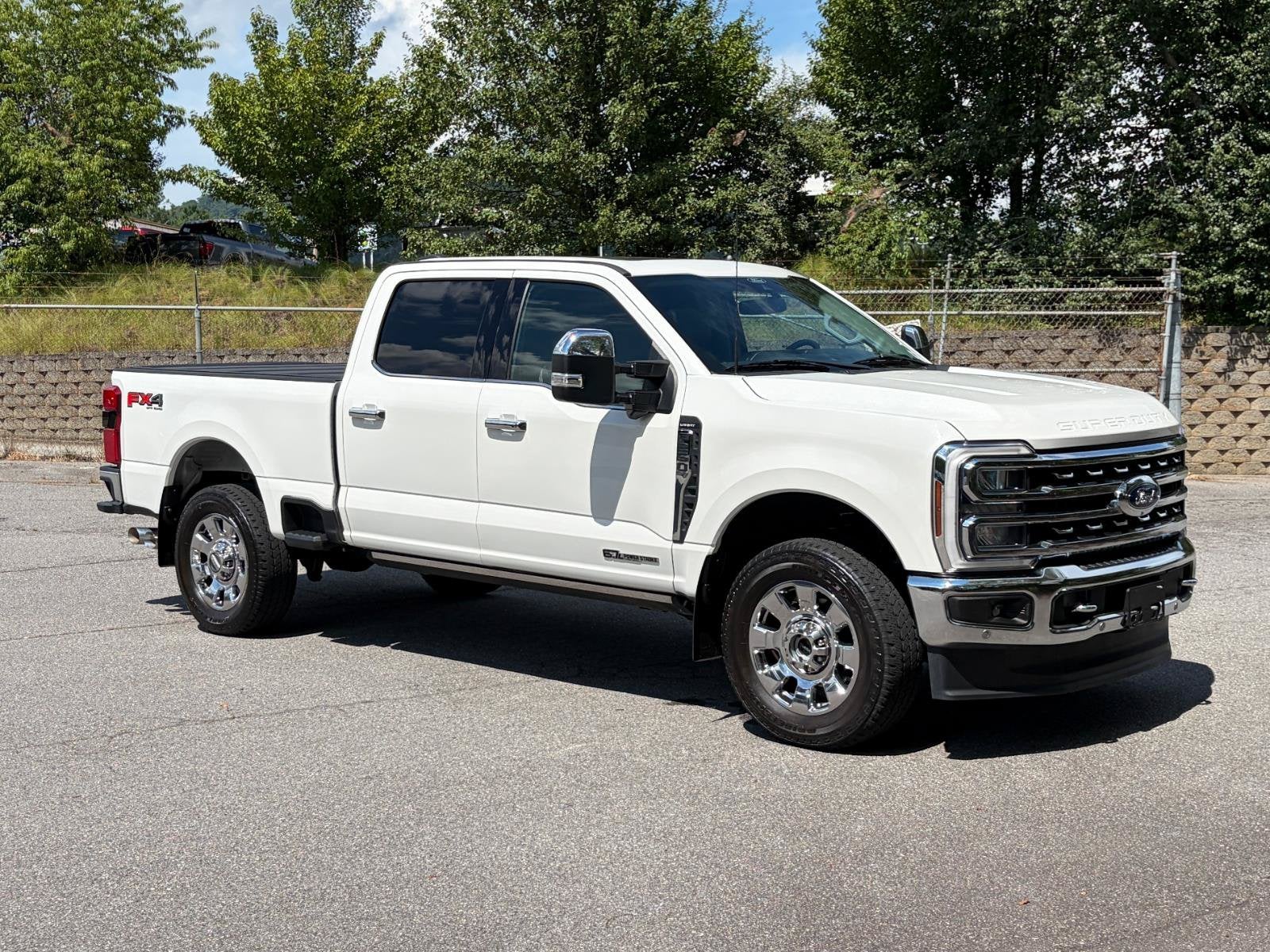 2024 Ford Super Duty F-250 SRW LARIAT
