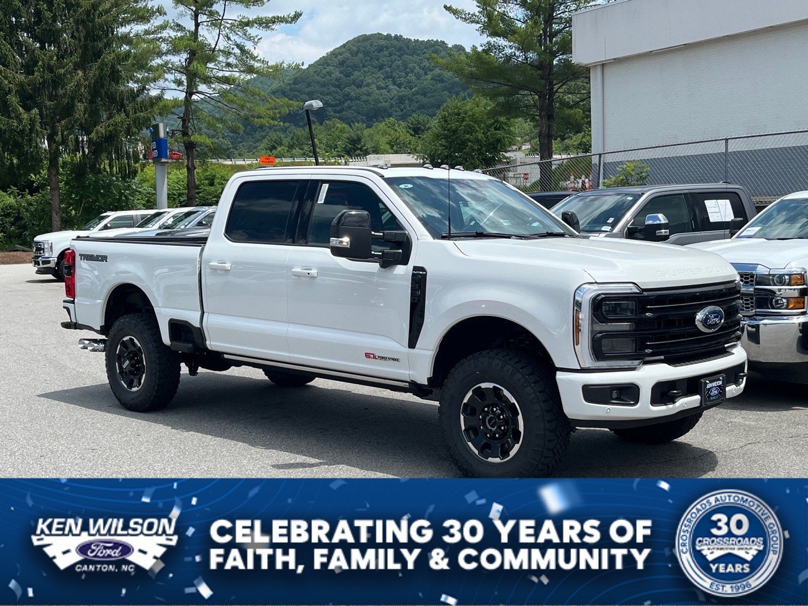 2026 Ford Super Duty F-350 SRW Platinum