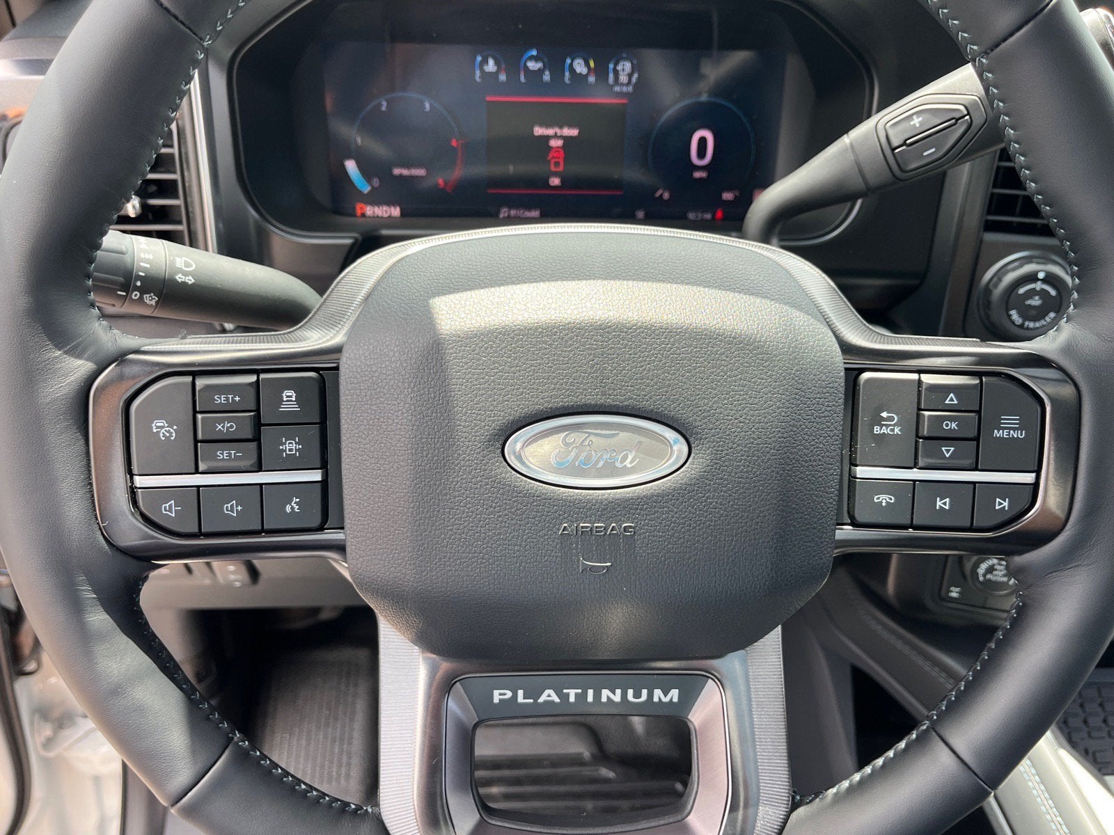 2026 Ford Super Duty F-350 SRW Platinum