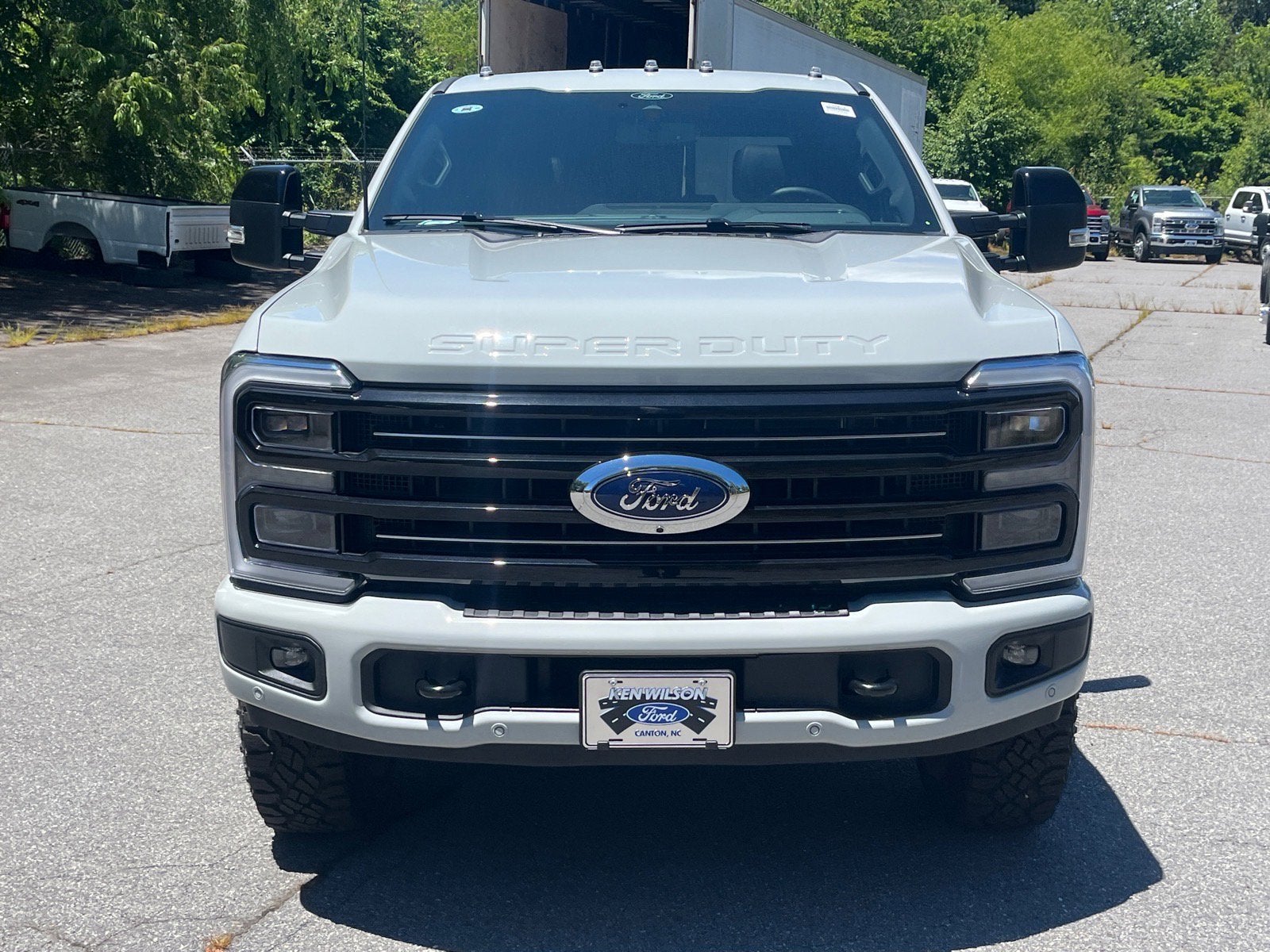 2026 Ford Super Duty F-350 SRW Platinum