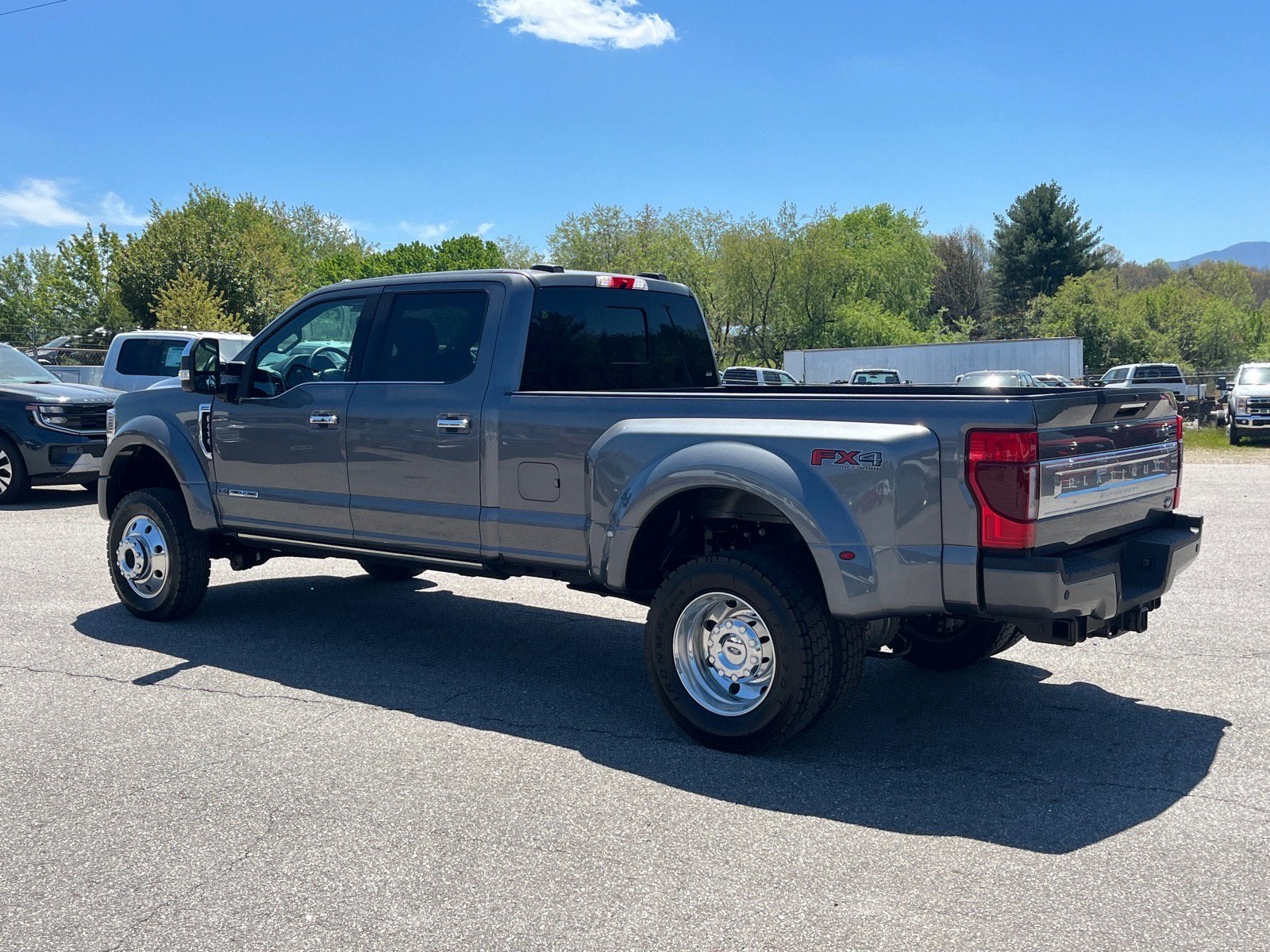 2021 Ford Super Duty F-450 DRW Platinum