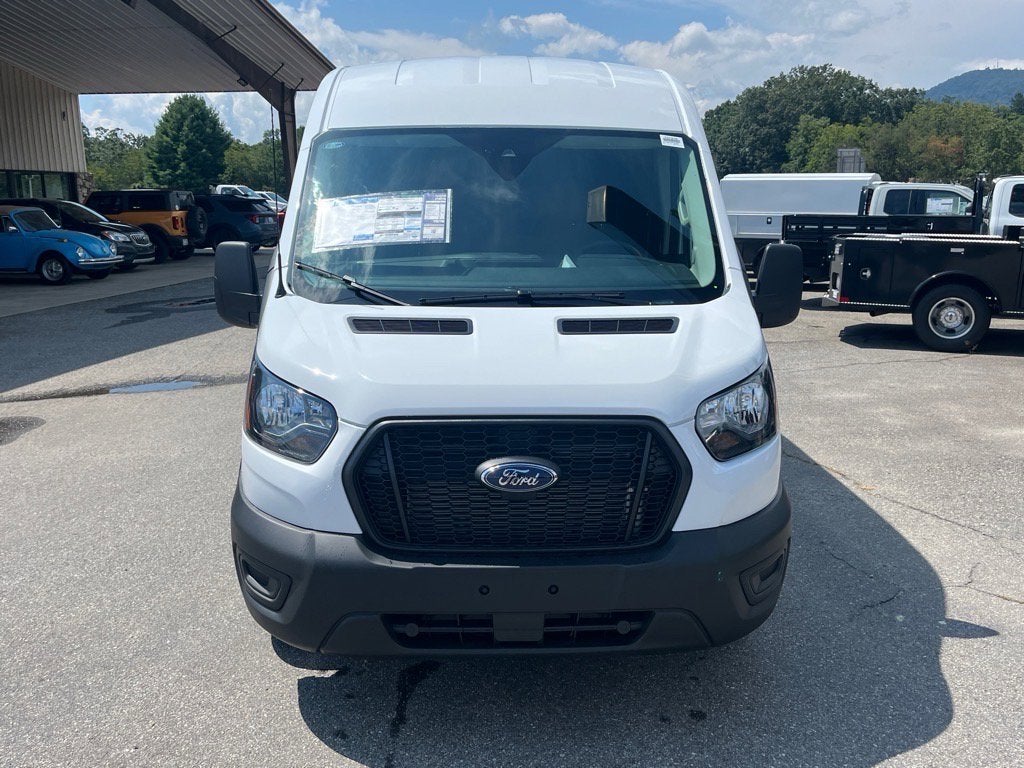 2025 Ford Transit Cargo Van 250