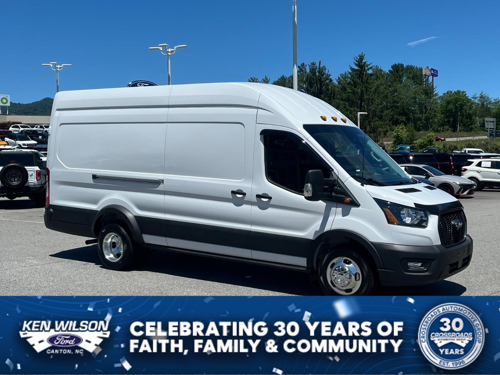 2025 Ford Transit Cargo Van 350 HD