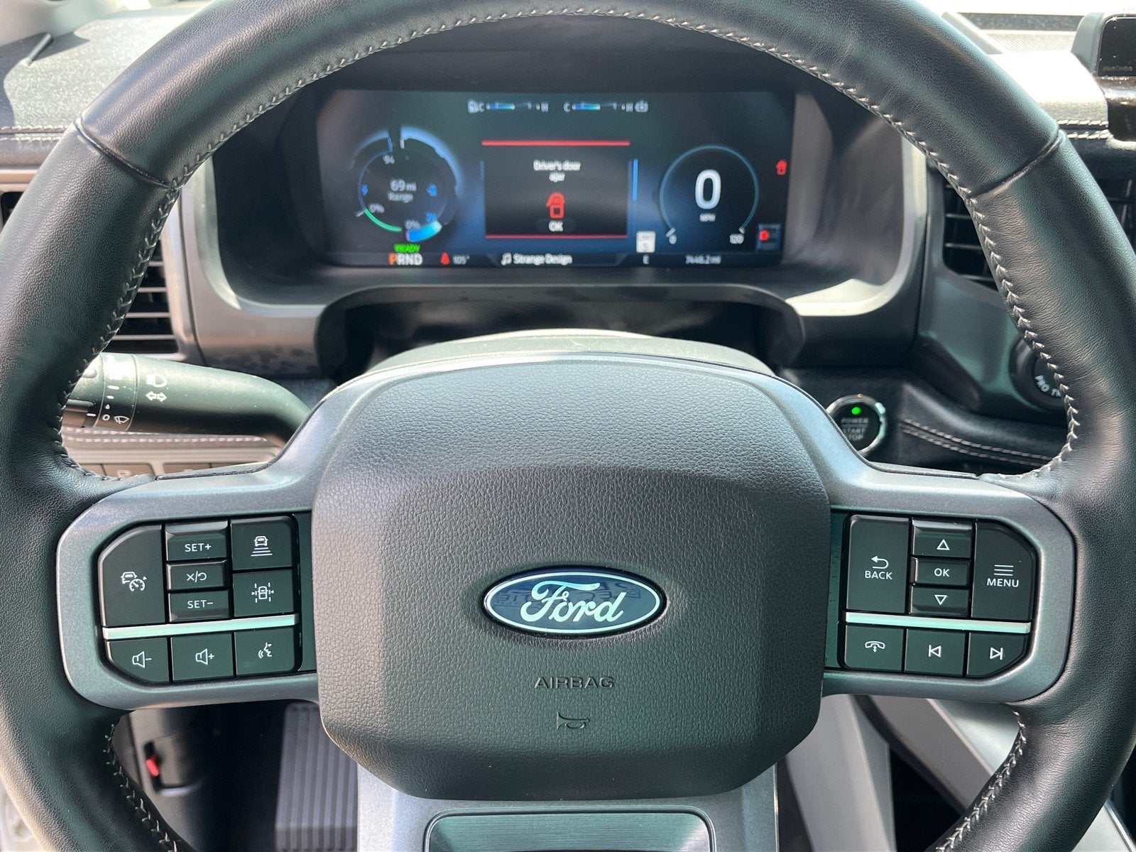 2024 Ford F-150 Lightning Flash