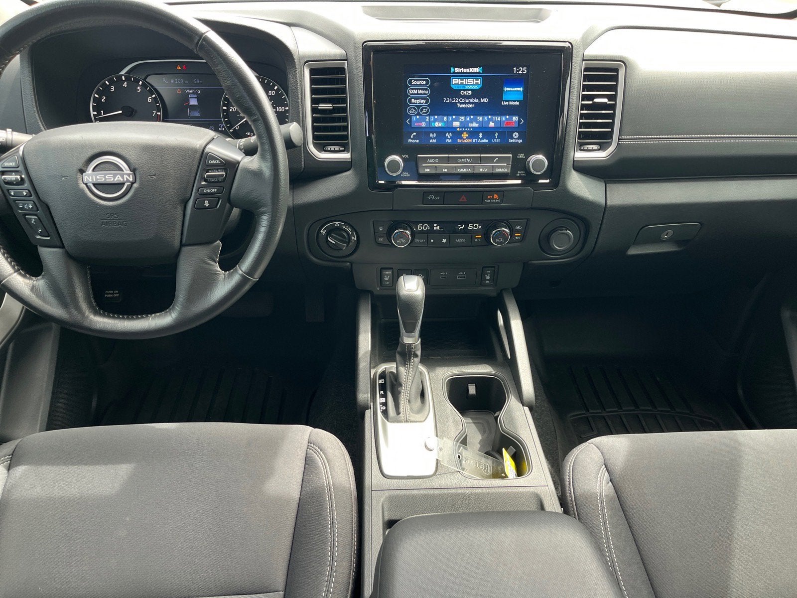 2024 Nissan Frontier SV