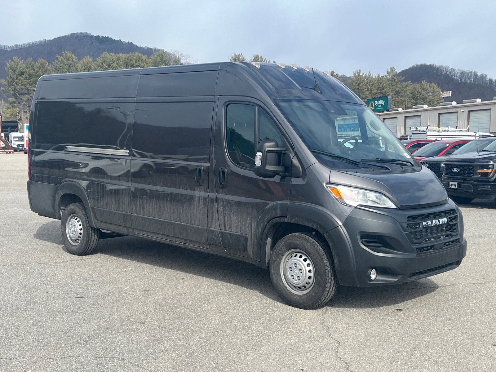 2024 RAM ProMaster Cargo Van Tradesman