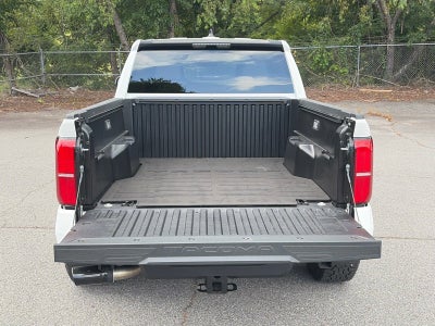 2026 Toyota Tacoma 4WD SR5