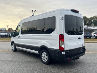 2025 Ford Transit Passenger Wagon XLT