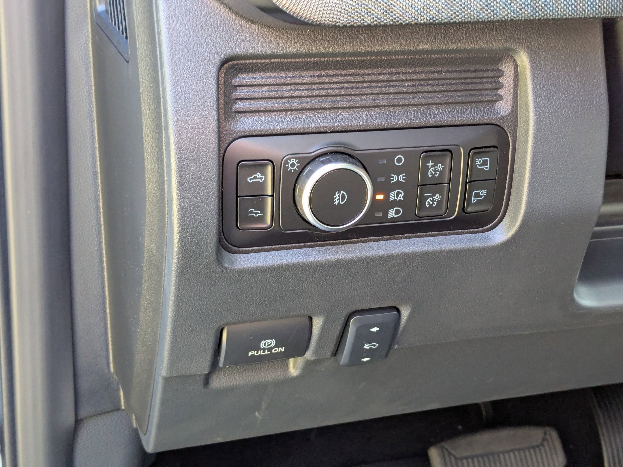 2025 Ford Super Duty F-250 SRW F-250® Platinum®