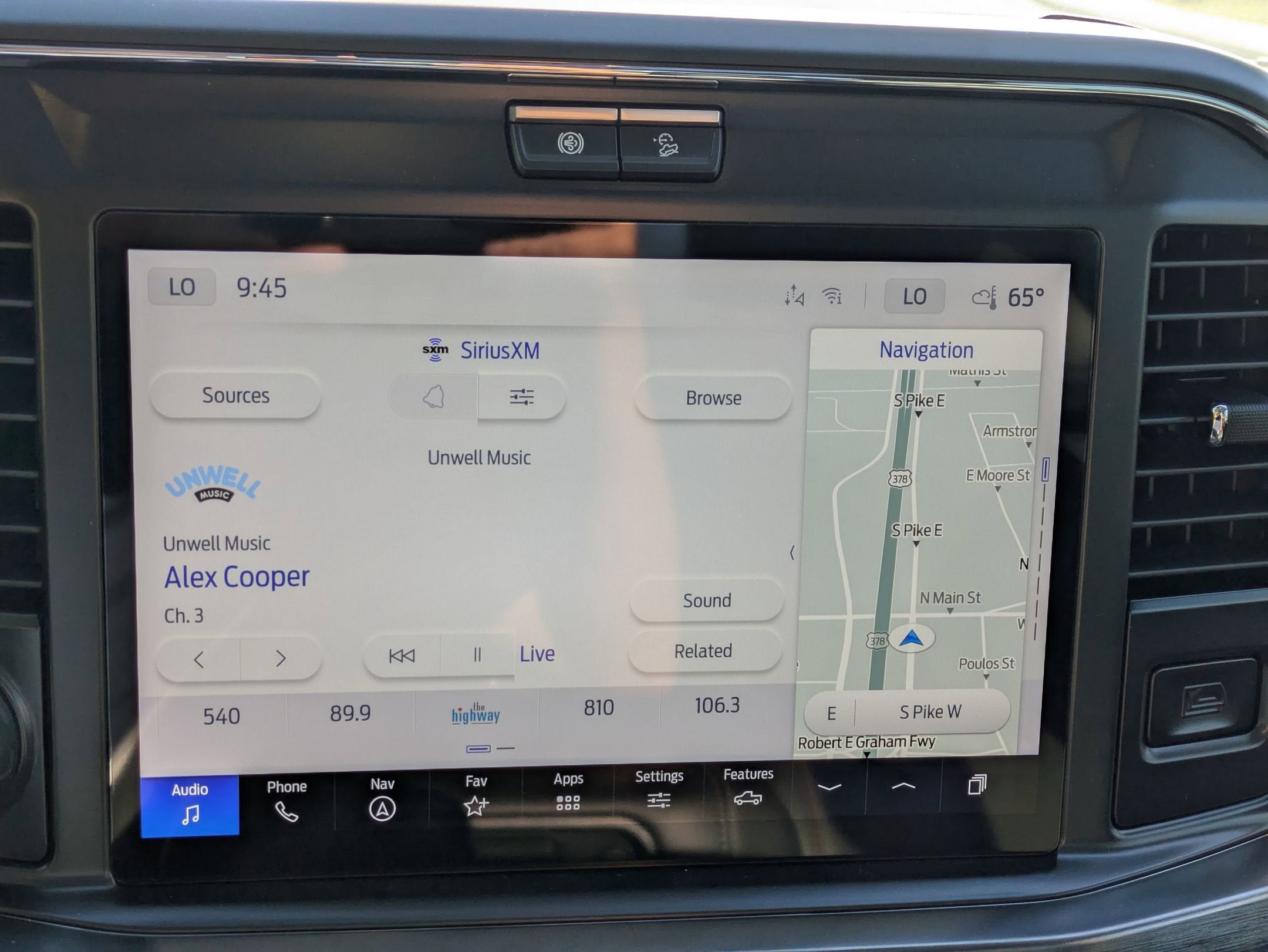 2025 Ford Super Duty F-350 SRW F-350® Lariat®