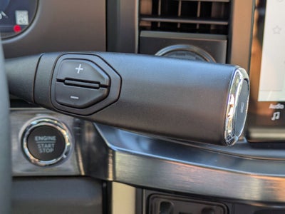 2025 Ford Super Duty F-350 SRW F-350® Lariat®