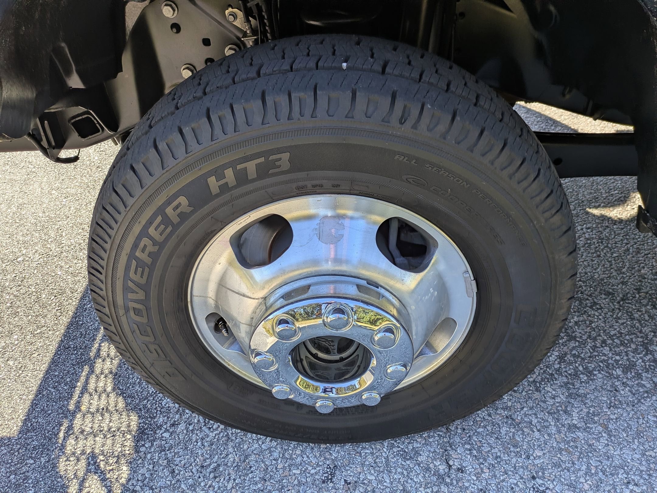 2022 Ford Super Duty F-350 DRW LARIAT