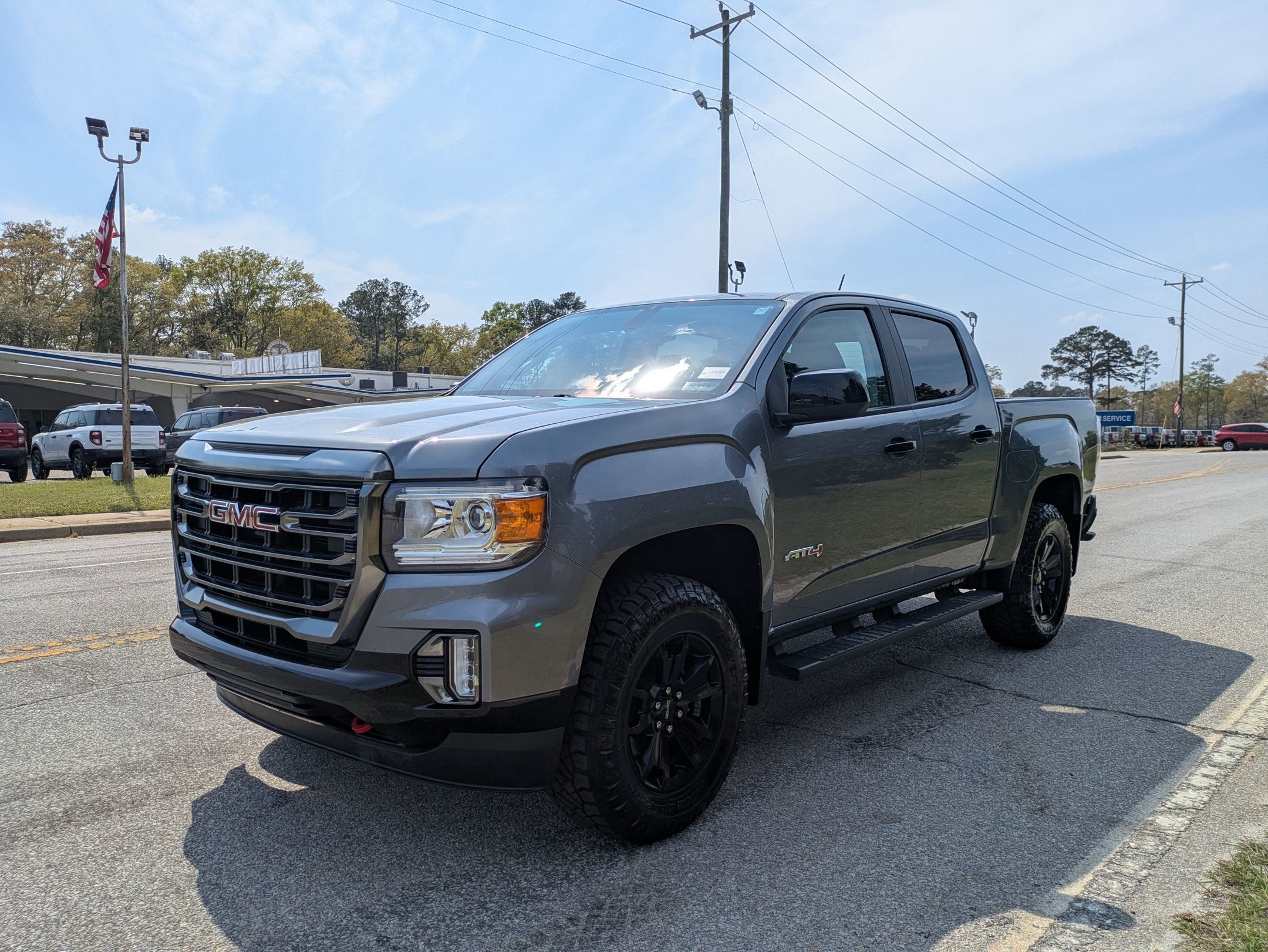 2022 GMC Canyon 4WD AT4 w/Leather