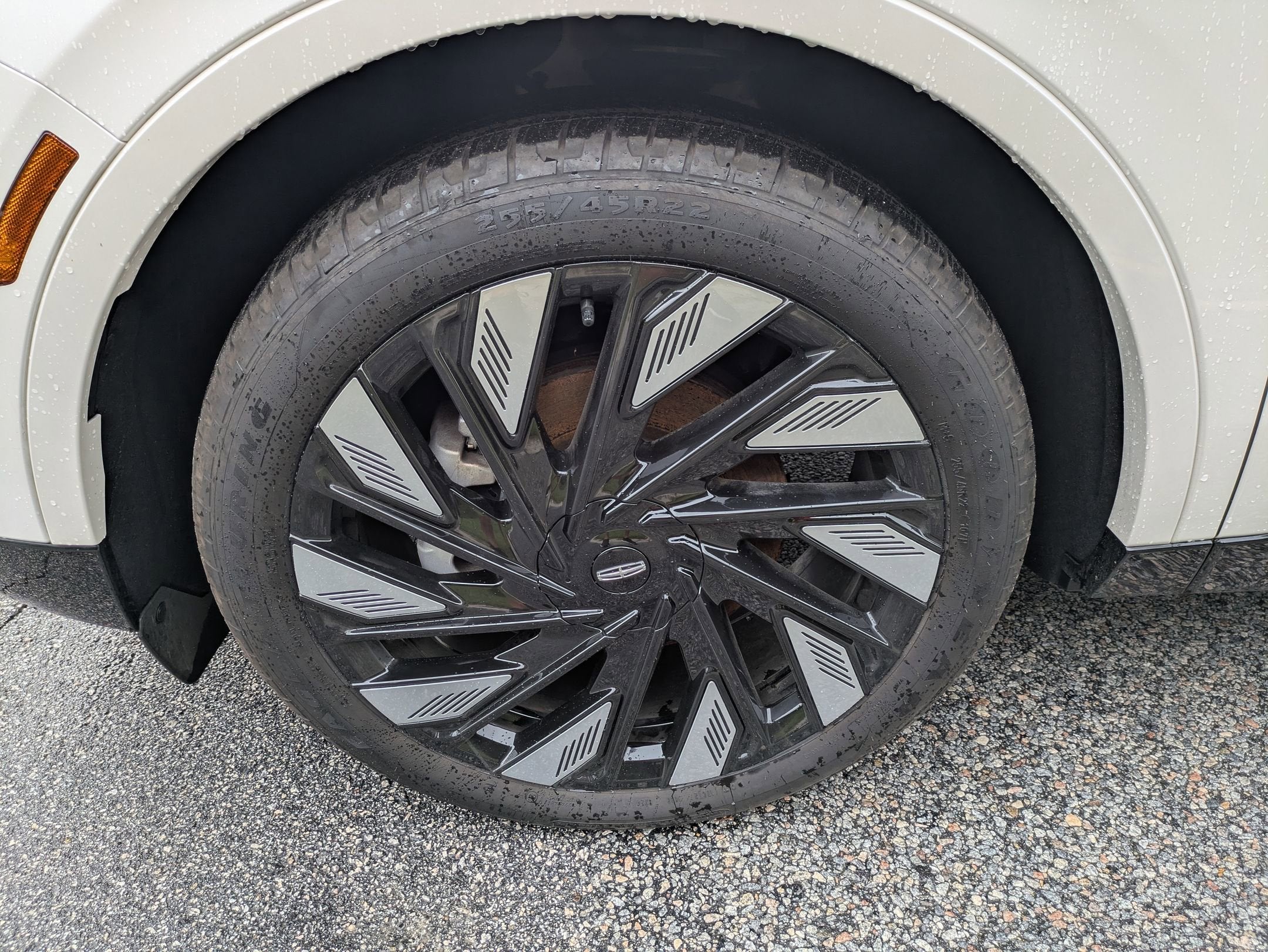 2024 Lincoln Nautilus Reserve