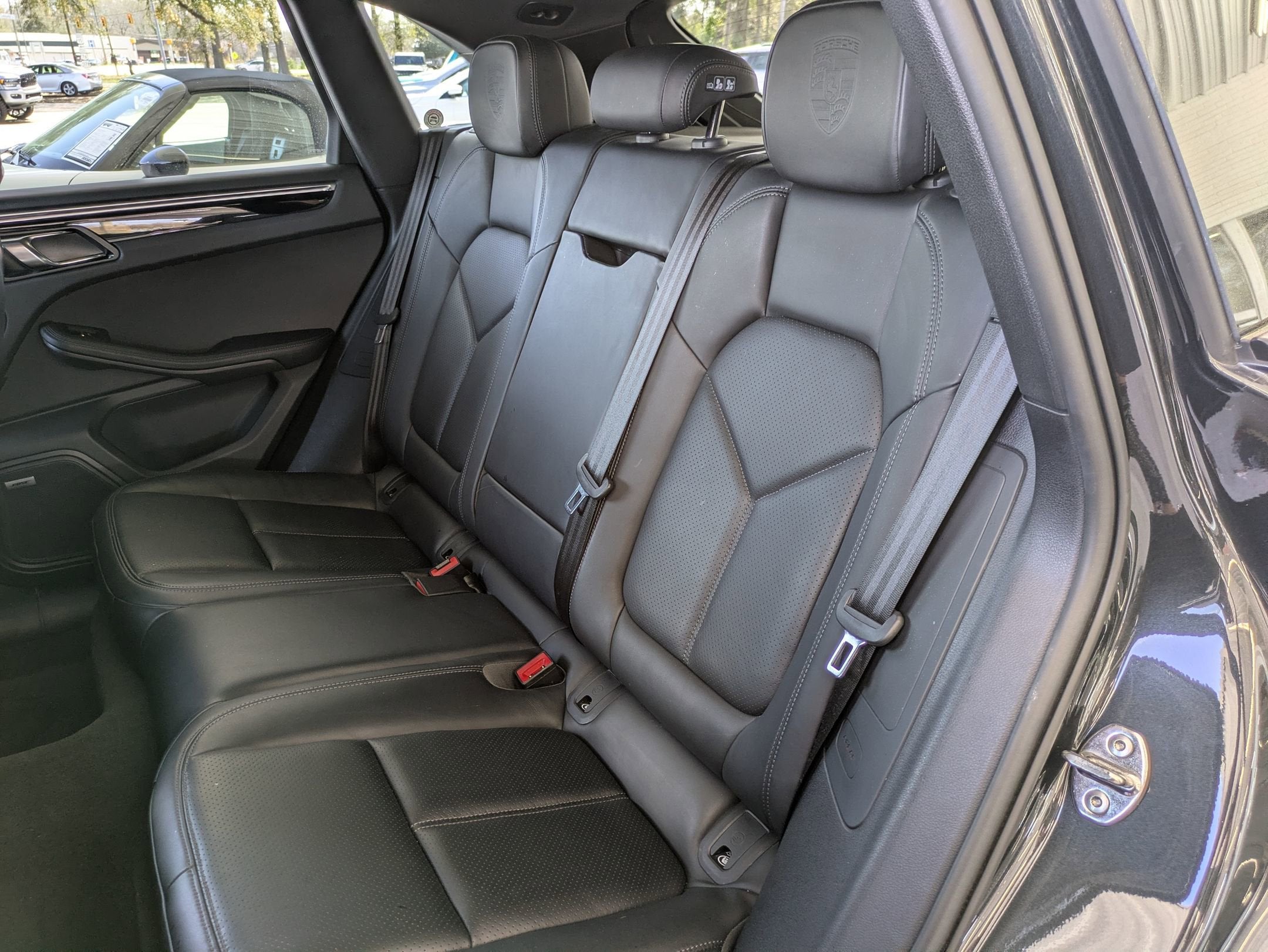 2024 Porsche Macan T