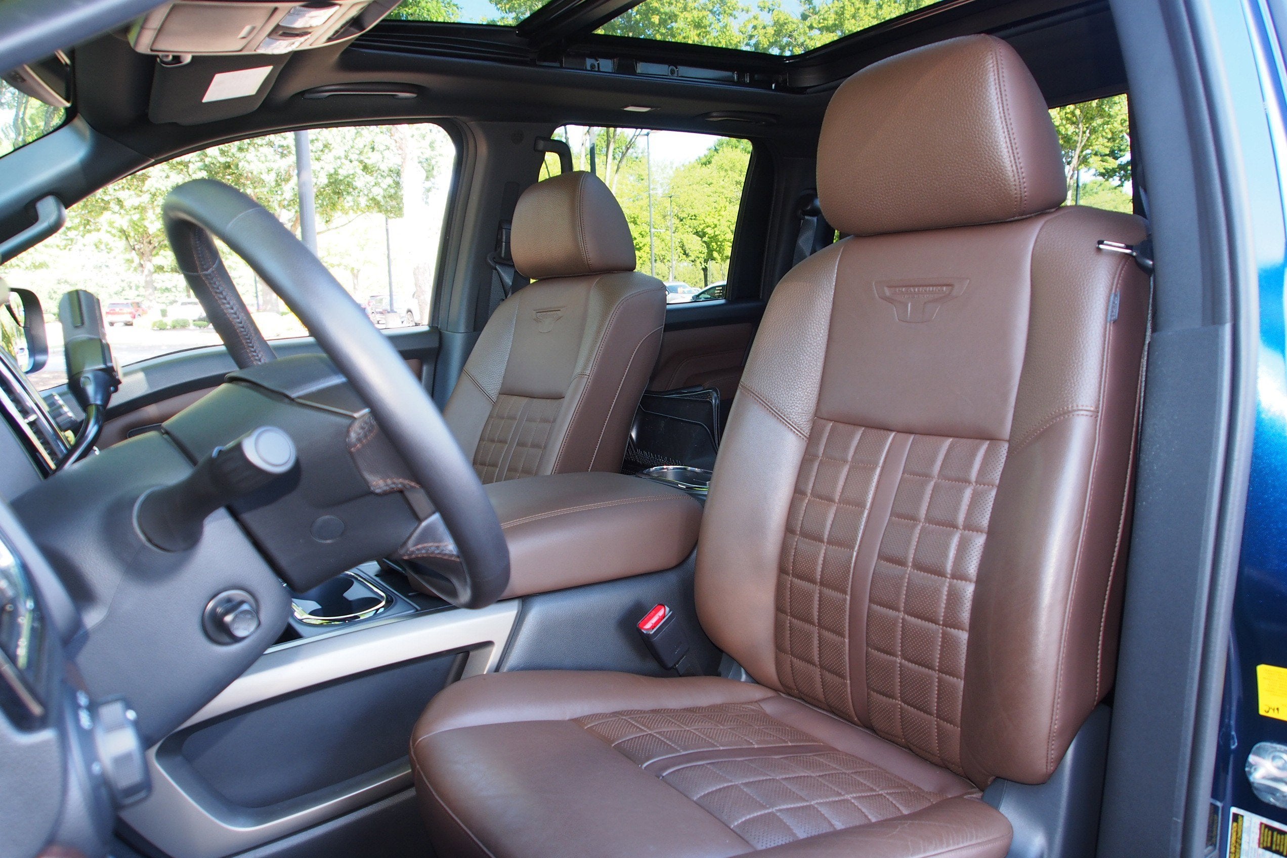 2023 Nissan Titan Platinum Reserve