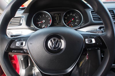 2018 Volkswagen Passat 2.0T S