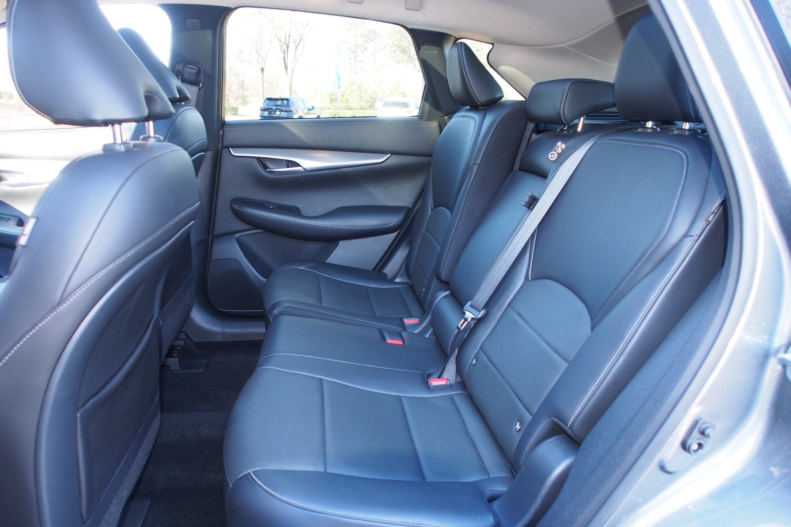 2022 INFINITI QX50 LUXE