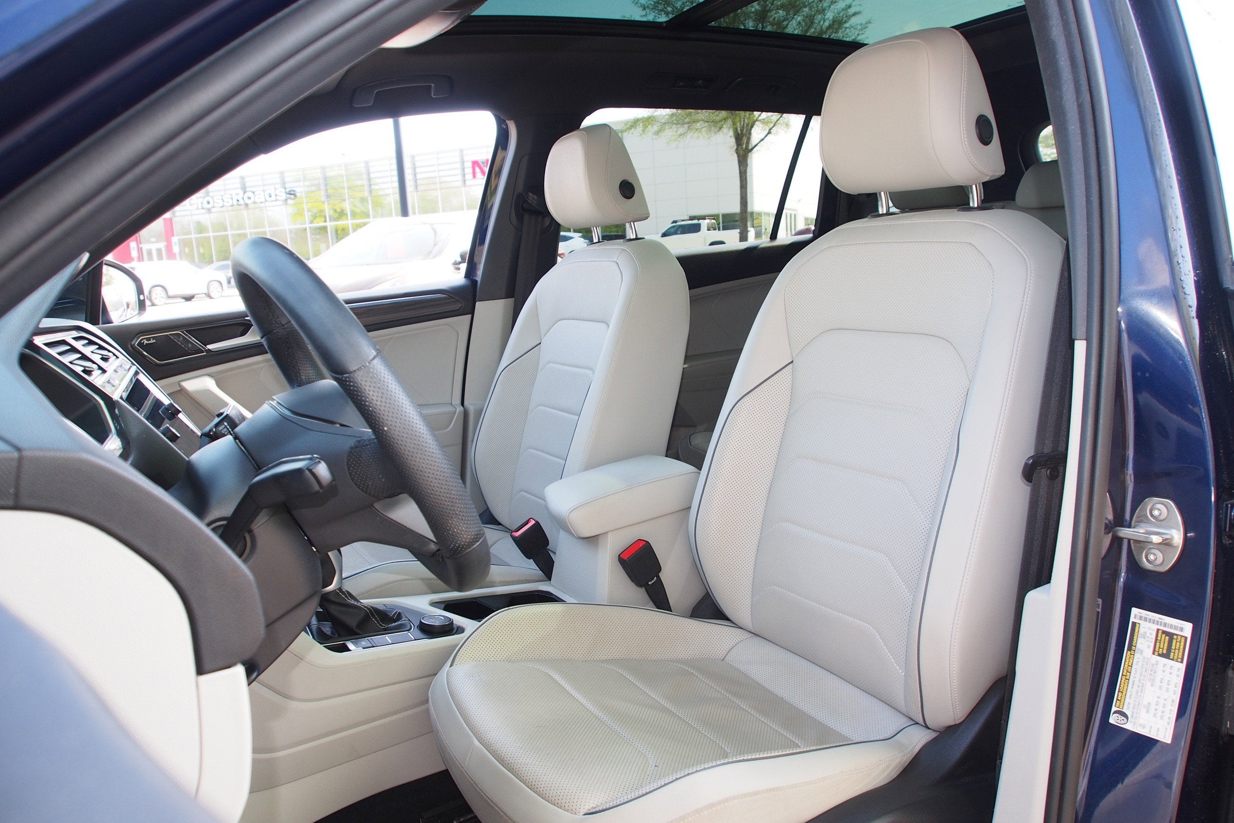 2022 Volkswagen Tiguan SEL R-Line