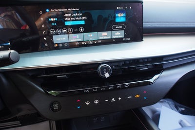 2025 Nissan Murano SL