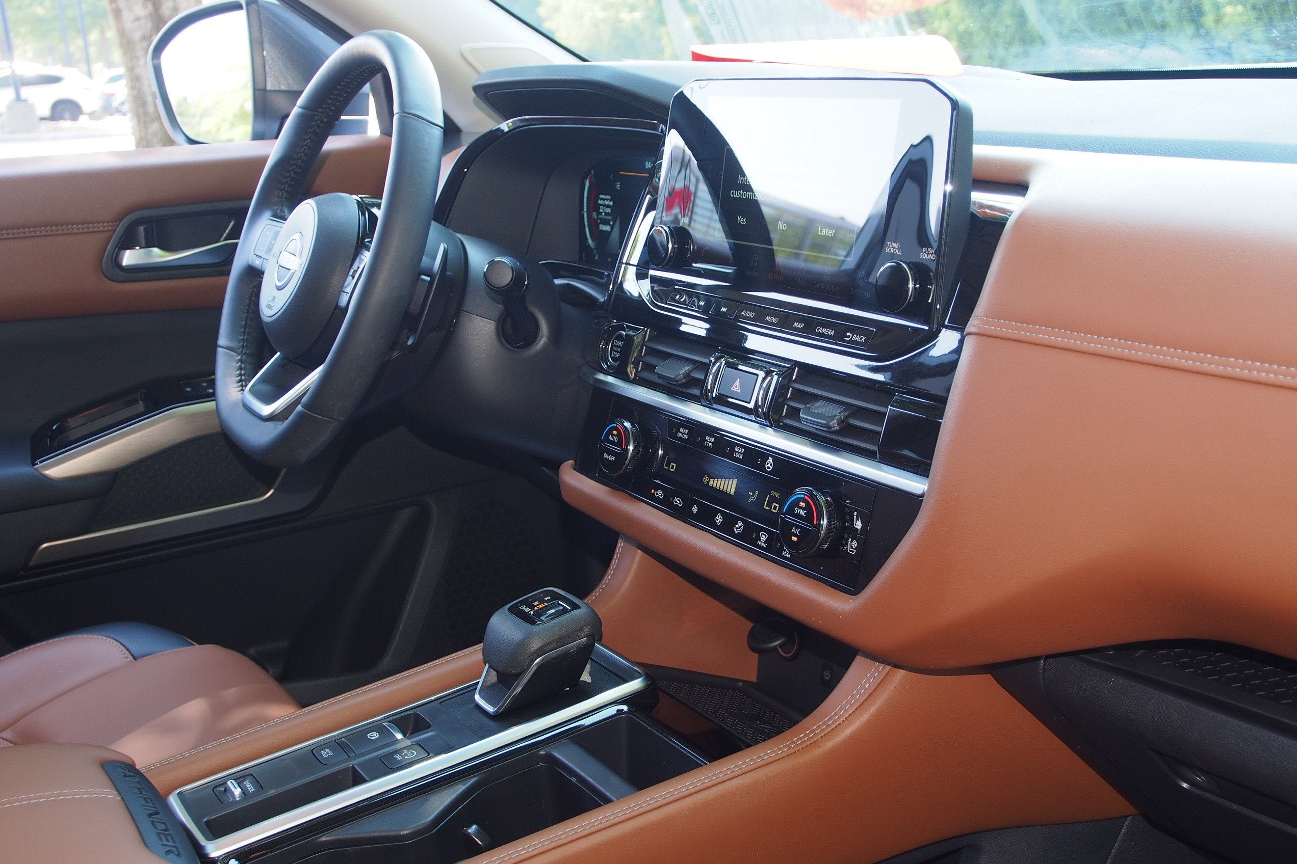 2024 Nissan Pathfinder Platinum