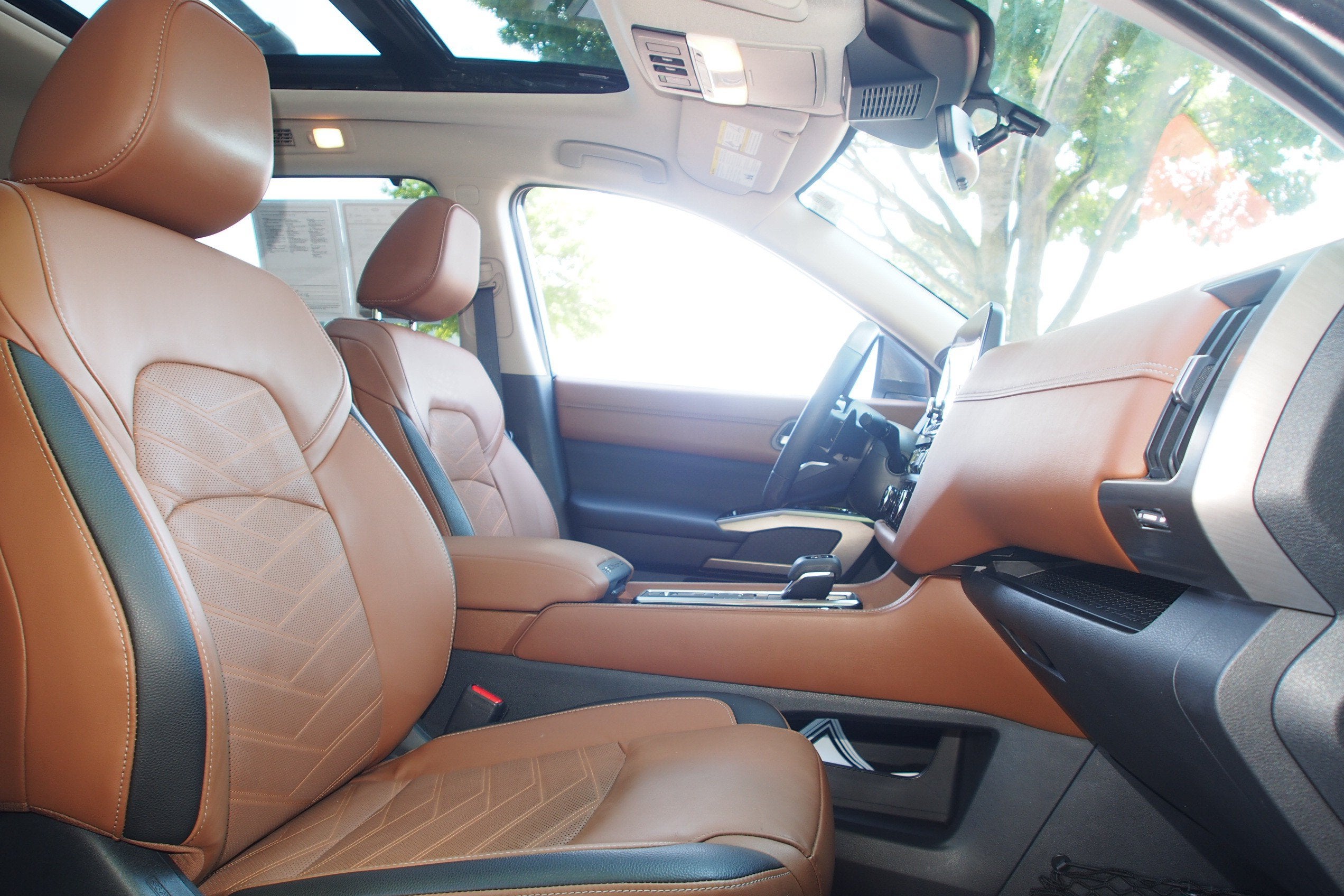 2024 Nissan Pathfinder Platinum
