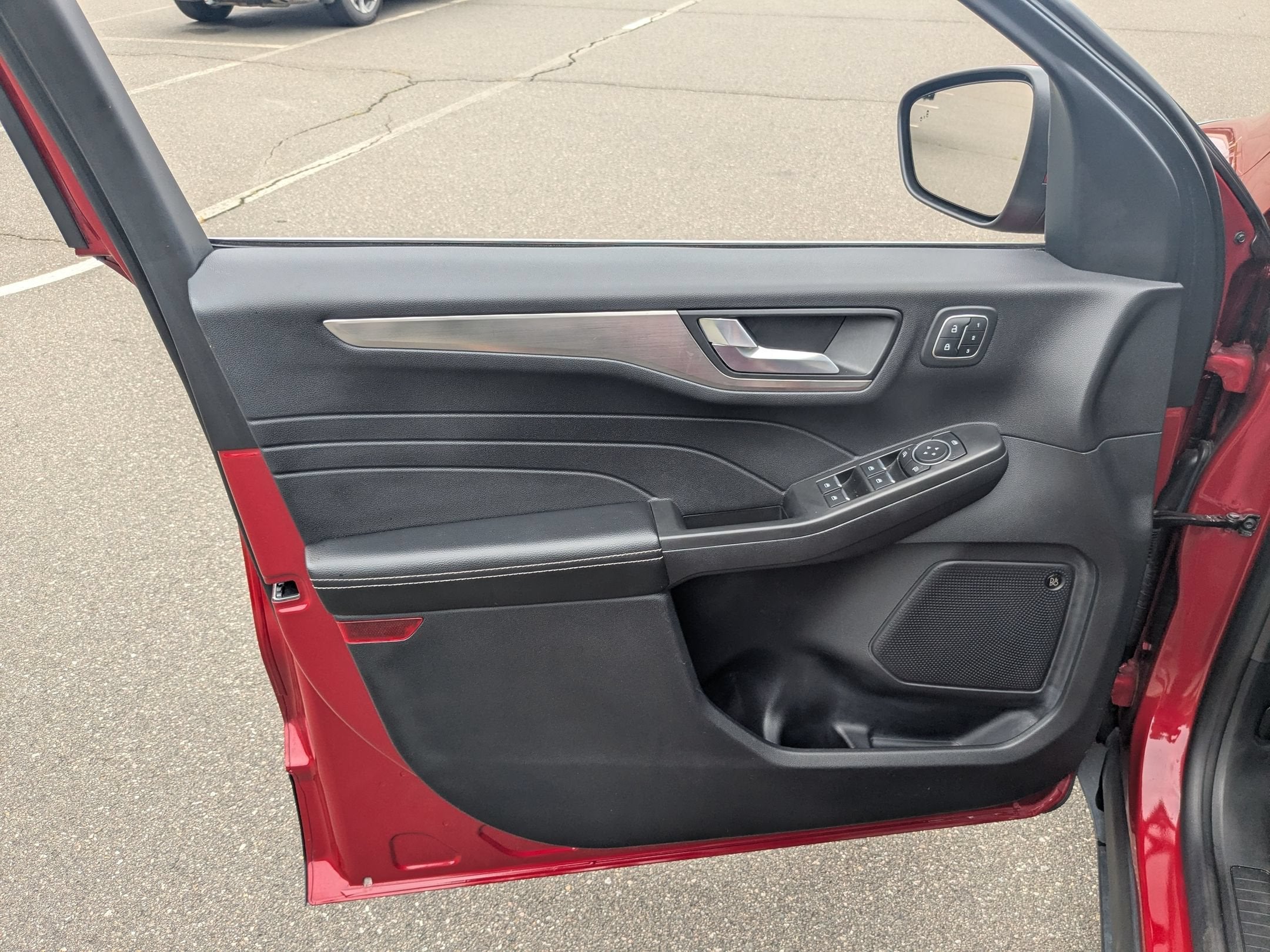 2021 Ford Escape Titanium Hybrid