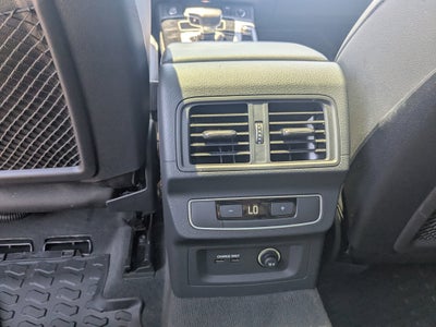 2024 Audi Q5 S line Premium